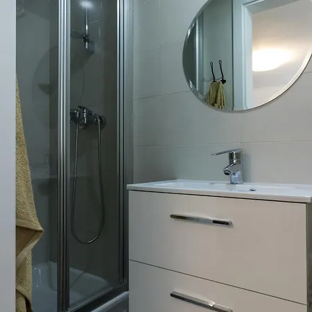 Alfama Right Point * Lisboa