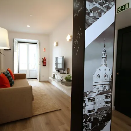 Alfama Right Point Apartament