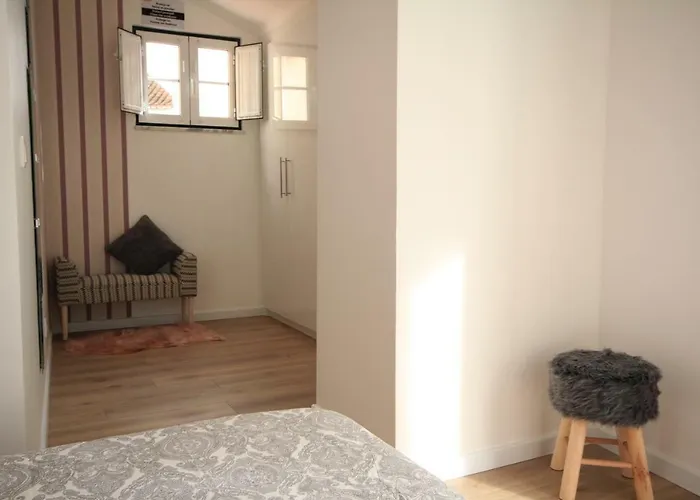 Alfama Right Point Lissabon