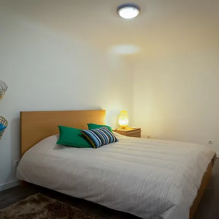 Alfama Right Point Lisboa